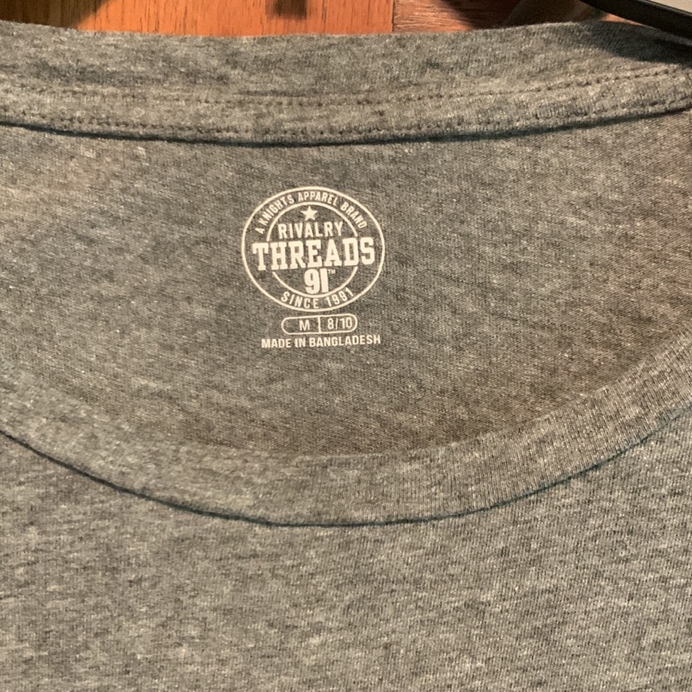 Vanderbilt University T-shirt Women size Medium - Picture 3 of 5